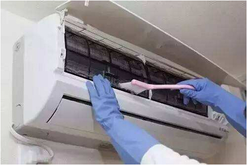 市南區保潔：家庭油煙機清洗的必要性